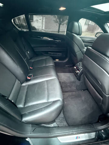 2012 BMW 7 Series 750Li