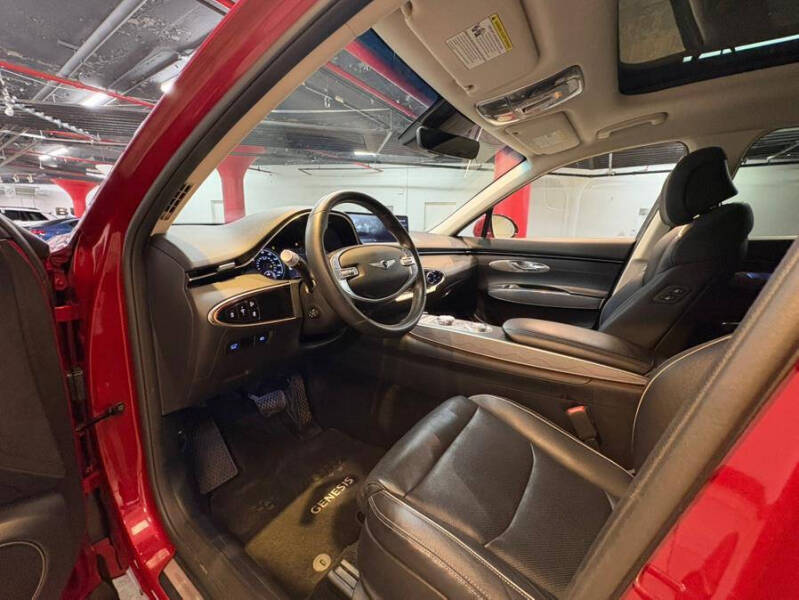 2023 Genesis GV70 2.5T Standard