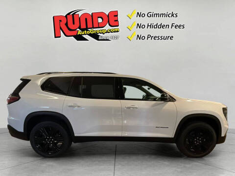 2026 GMC Acadia Elevation
