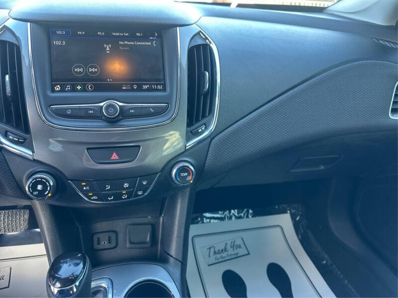 2019 Chevrolet Cruze LS