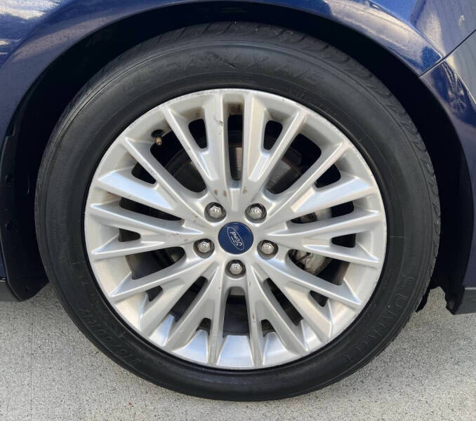 2017 Ford Focus Titanium
