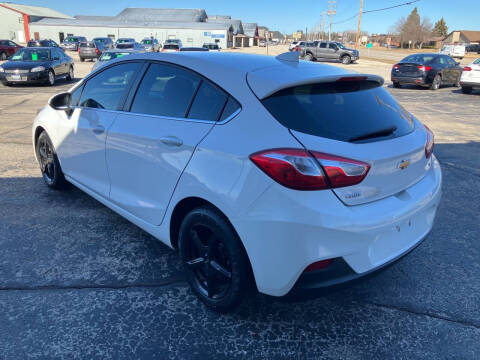 2017 Chevrolet Cruze LT Auto