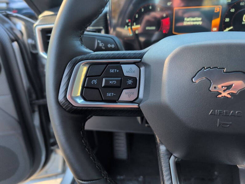 2025 Ford Mustang EcoBoost Premium