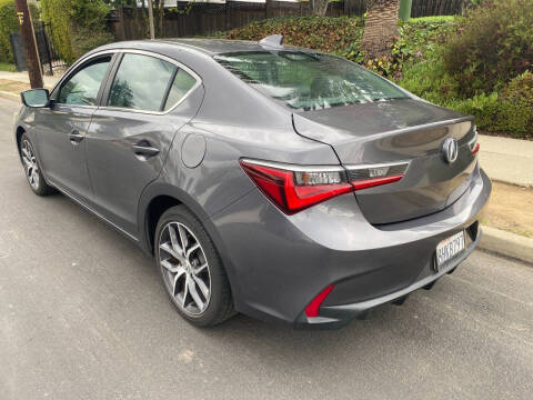 2019 Acura ILX w/Premium