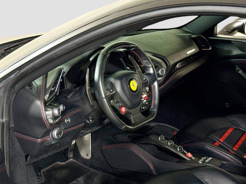 2017 Ferrari 488 GTB
