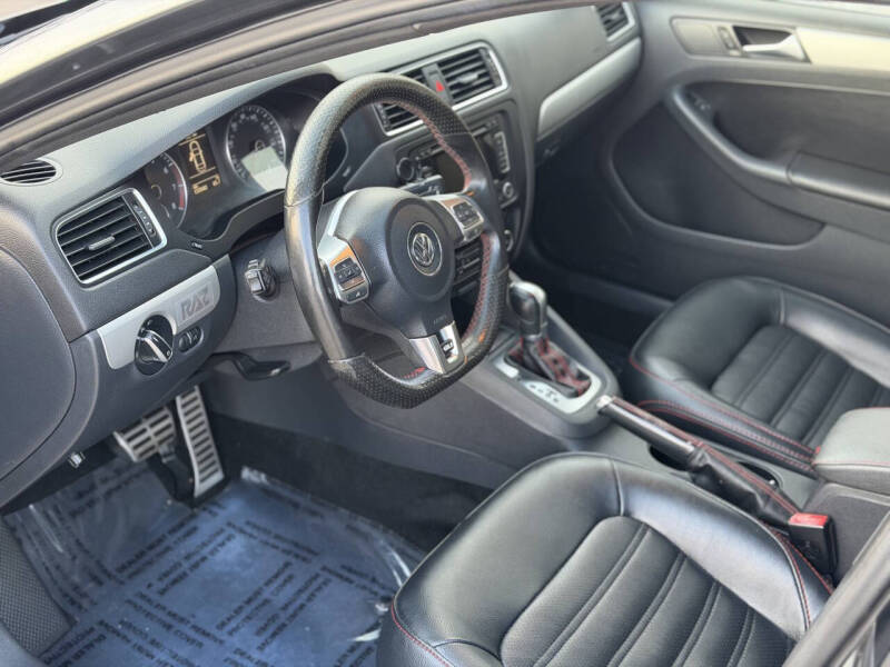 2012 Volkswagen Jetta GLI Autobahn