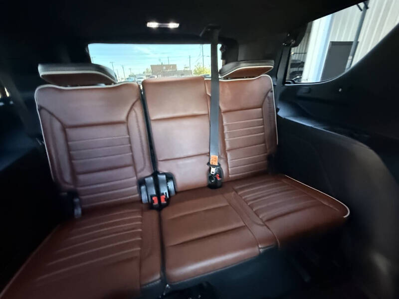 2023 GMC Yukon Denali Ultimate