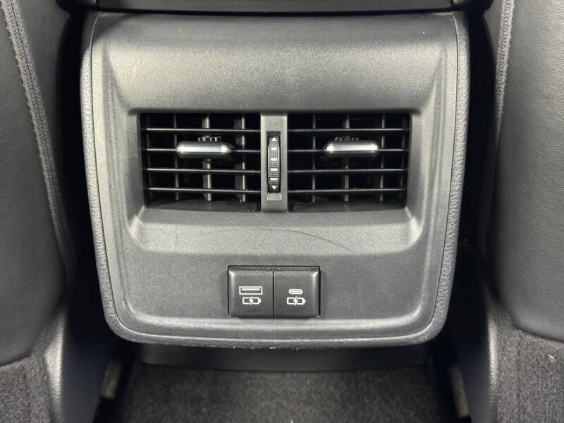 2021 Toyota Avalon XSE Nightshade