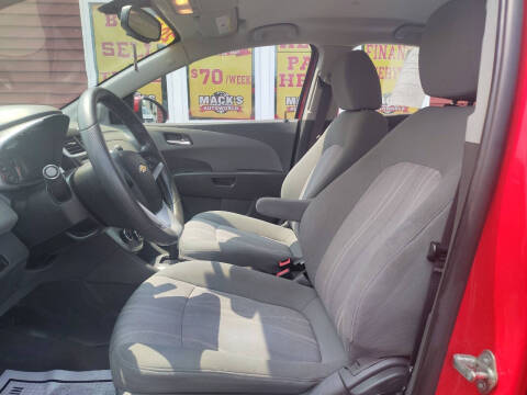 2017 Chevrolet Sonic LT Auto