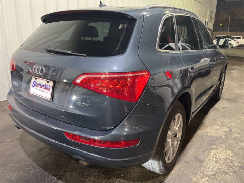 2011 Audi Q5 2.0T quattro Premium