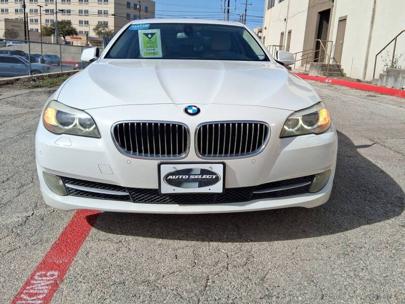 2012 BMW 5 Series 528i