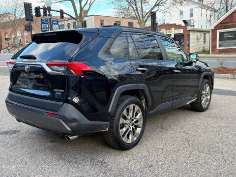 2019 Toyota RAV4 Limited