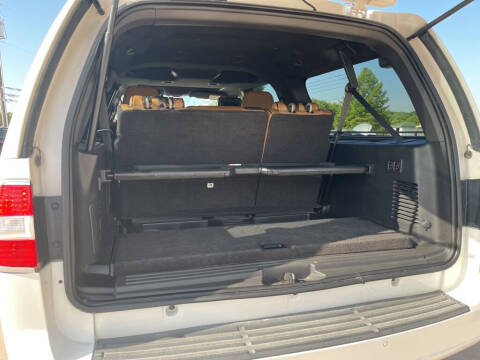 2012 Lincoln Navigator L