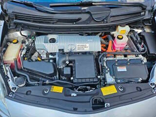 2013 Toyota Prius Two - Photo 24