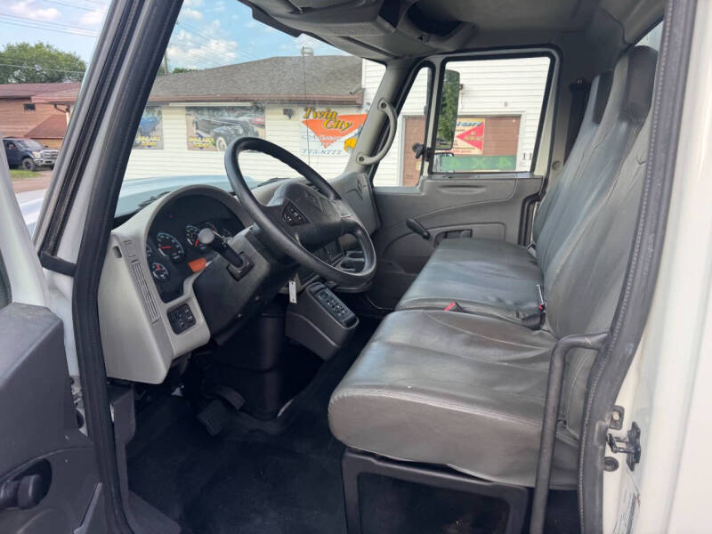 2009 International WorkStar 7300