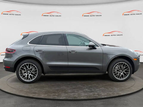2015 Porsche Macan S