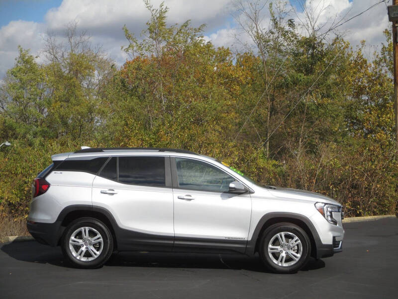 2022 GMC Terrain SLE