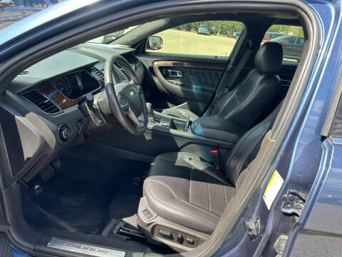 2019 Ford Taurus Limited