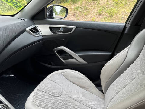 2012 Hyundai Veloster
