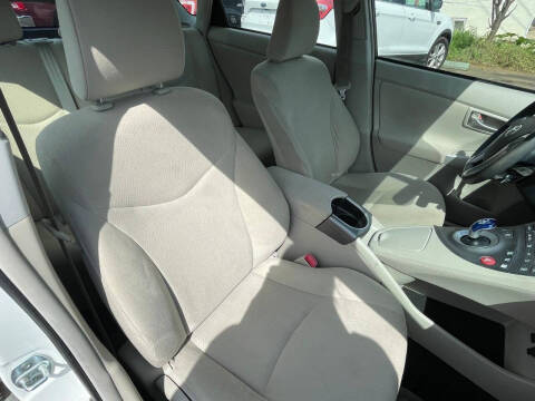 2012 Toyota Prius One