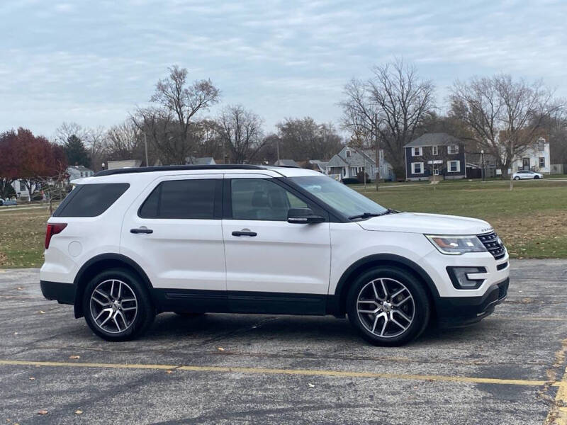 2017 Ford Explorer Sport