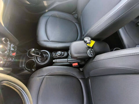 2023 MINI Hardtop 4 Door Cooper