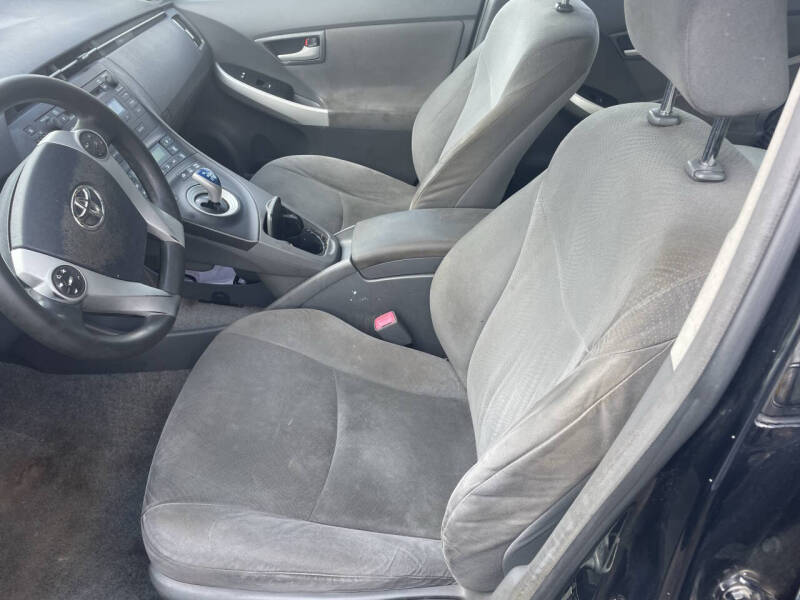 2011 Toyota Prius Two