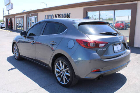 2018 Mazda MAZDA3 Grand Touring