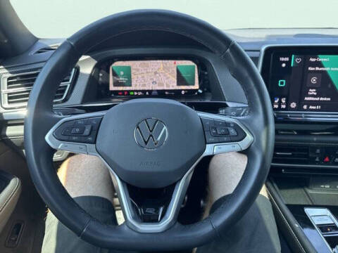2024 Volkswagen Atlas Cross Sport SEL Premium R-Line 4Motion