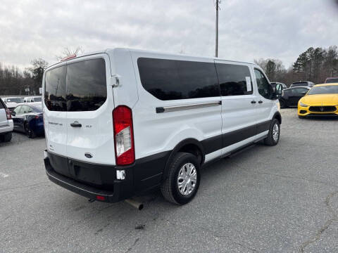 2023 Ford Transit 350 XLT