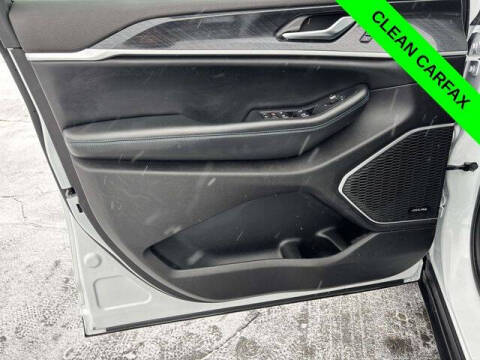 2022 Jeep Grand Cherokee Trailhawk 4xe