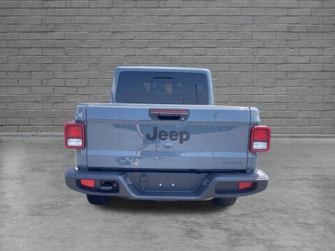 2026 Jeep Gladiator Sahara