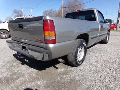 2000 GMC Sierra 1500 for sale at English Autos in Grove City PA