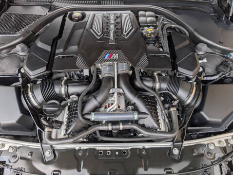 2022 BMW M8 Competition