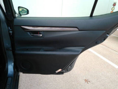 2015 Lexus ES 350 Crafted Line