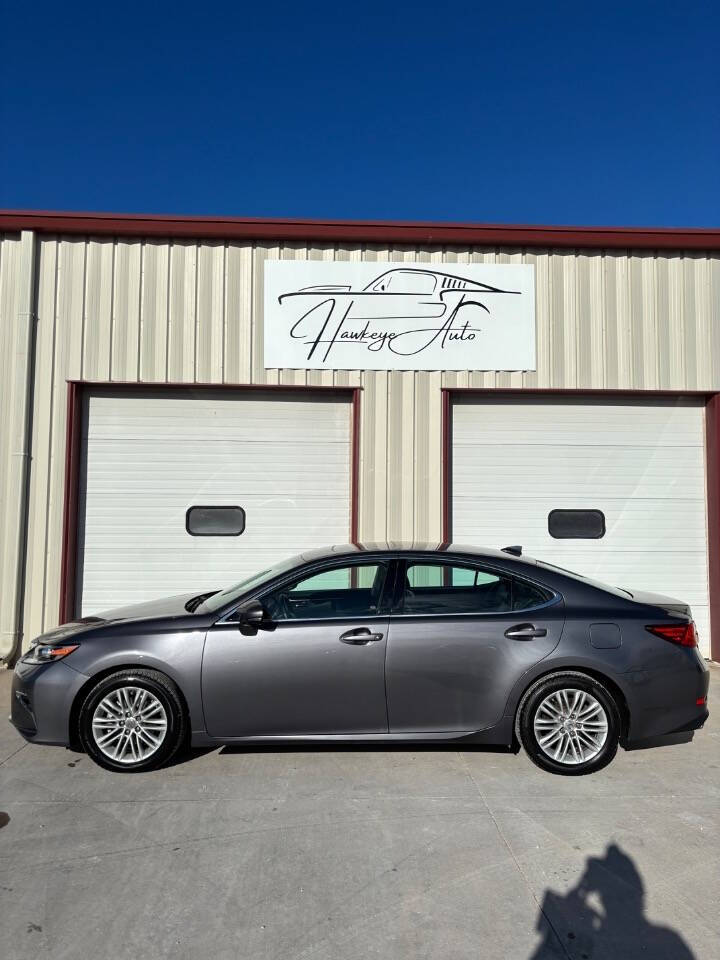 2017 Lexus ES 350 for sale at Hawkeye Auto of De Soto LLC in Carlisle, IA