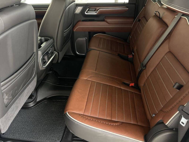 2025 GMC Sierra 3500HD