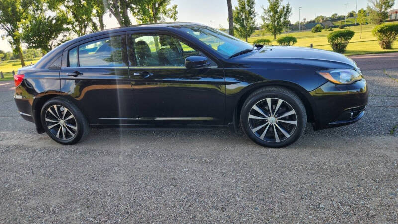 2012 Chrysler 200 Touring