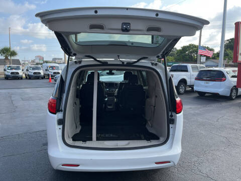 2021 Chrysler Voyager LXi