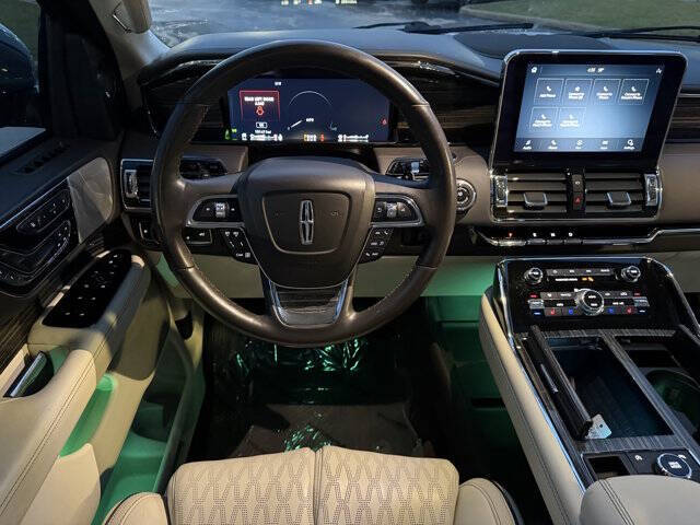 2020 Lincoln Navigator L Black Label