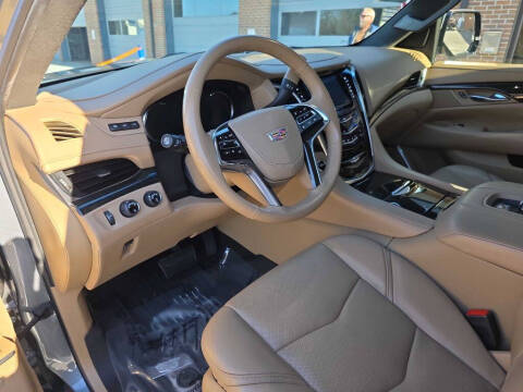 2019 Cadillac Escalade ESV Platinum