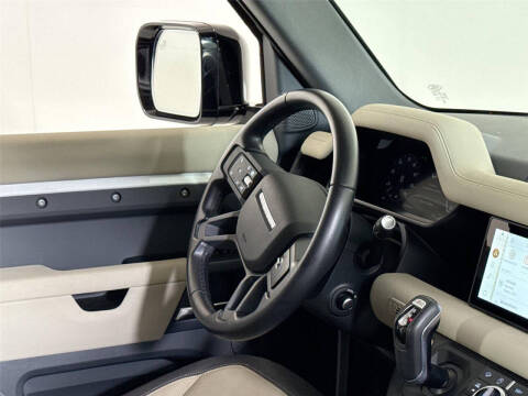 2024 Land Rover Defender 90 P400 X-Dynamic SE