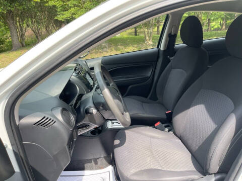 2018 Mitsubishi Mirage ES