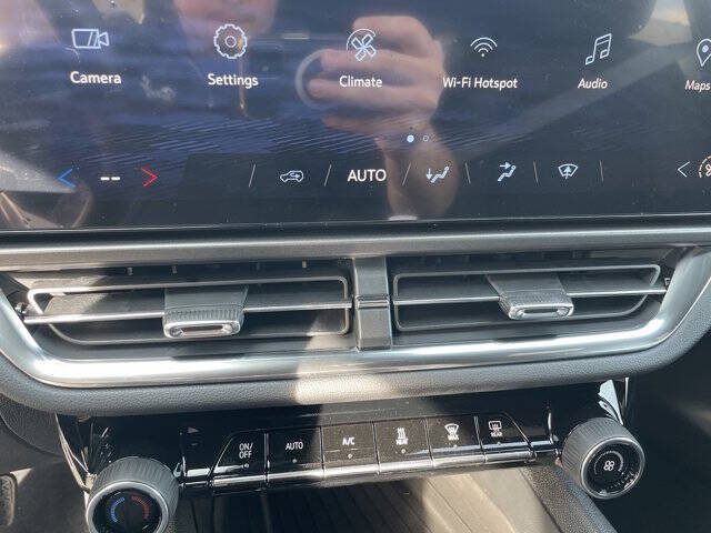 2026 Chevrolet Equinox EV LT 1