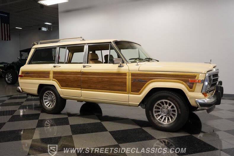 1989 Jeep Grand Wagoneer