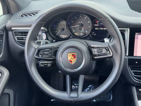 2023 Porsche Macan