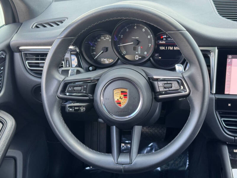 2023 Porsche Macan