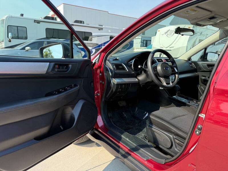 2018 Subaru Outback 2.5i