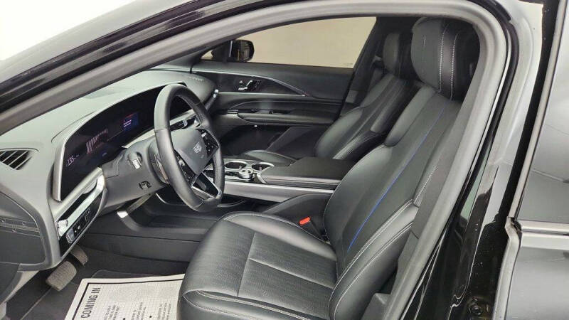 2024 Cadillac LYRIQ Sport 1