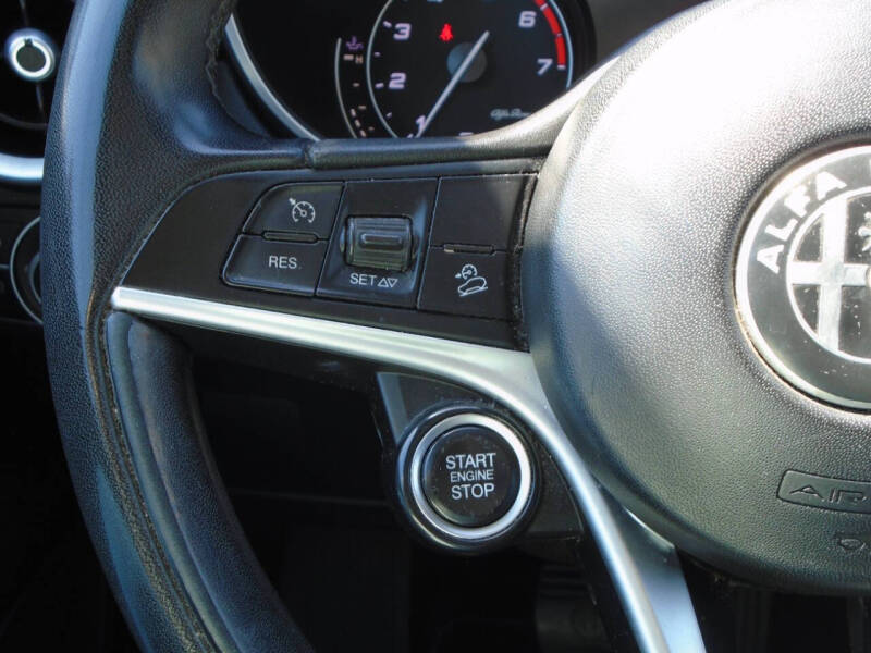 2019 Alfa Romeo Stelvio Ti